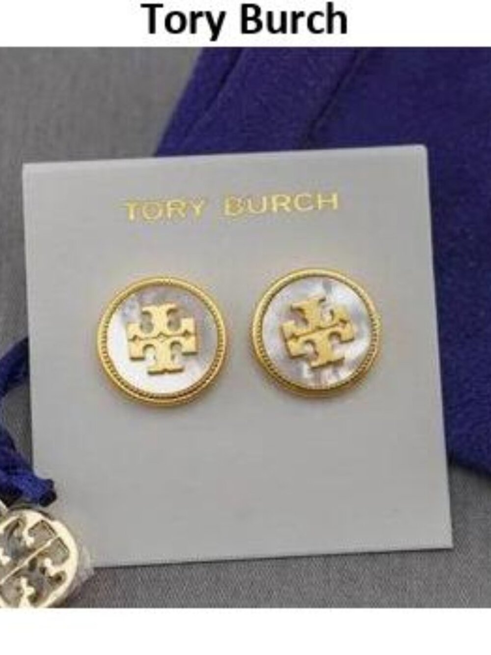 Tory Burch Roxanne Button Stud Earrings in Mother of Pearl